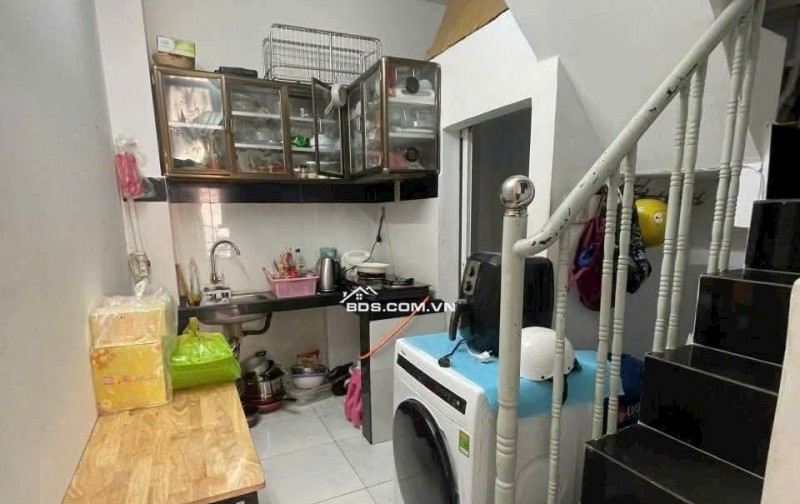 QUẬN 1 – NGUYỄN PHI KHANH – NHÀ NỞ HẬU 2 TẦNG – ĐANG CHO THUÊ 8 TRIỆU/THÁNG – CHỈ 4.5 TỶ 