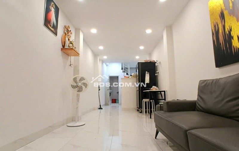 BÙI VIỆN QUẬN 1 – NHÀ 4 TẦNG FULL NỘI THẤT, 3PN 4WC, TRUNG TÂM SÀI GÒN, CHỈ 8.3 TỶ