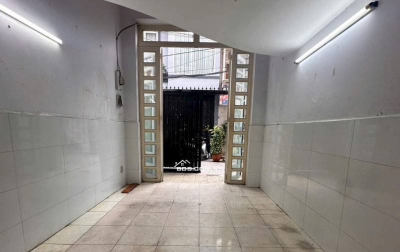 NHÀ 5 TẦNG HXH LÊ HỒNG PHONG – PHƯỜNG VƯỜN LÀI, QUẬN 10 – 5PN 5WC – CHỈ 8,35 TỶ TL