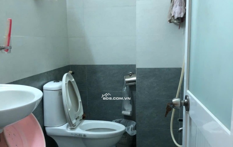 BÁN NHÀ HẺM THÔNG LẠC LONG QUÂN – PHƯỜNG 10, TÂN BÌNH – 4,1×14,5M² – 4 TẦNG BTCT – CHỈ 8.2 TỶ