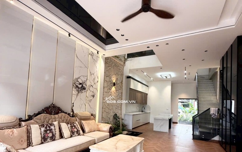 BÁN NHÀ SIÊU ĐẸP 5.299 TỶ 4 TẦNG 60M2 MẶT ĐƯỜNG ĐÔ THỊ MỸ TRUNG