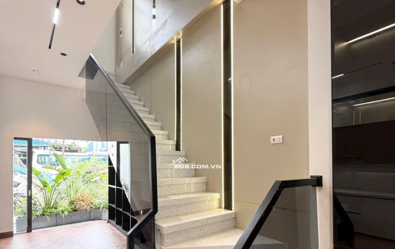BÁN NHÀ SIÊU ĐẸP 5.299 TỶ 4 TẦNG 60M2 MẶT ĐƯỜNG ĐÔ THỊ MỸ TRUNG