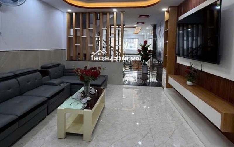 Bán Nhà Phan Huy Ích .Gò Vấp . 5 Lầu. Thang Máy. Hẻm 6m Xe Hơi.4 x16. Chỉ 10Tỷ 5