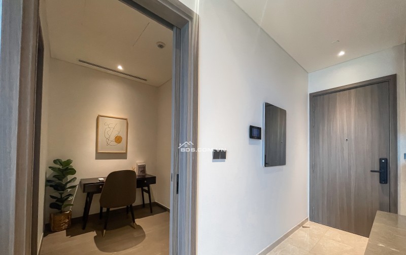 Độc quyền cho thuê 1PN - 1WC The Marq | Nội thất sang trọng đầy đủ.