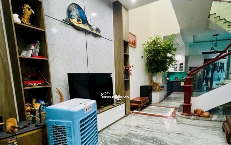  BÁN NHÀ KHU VIP VEN SÔNG DÂN TRÍ CAO TẠI THỦ ĐỨC