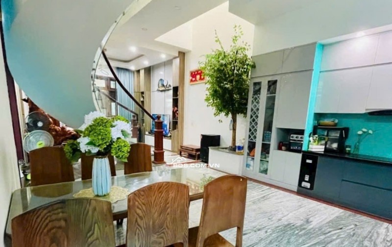  BÁN NHÀ KHU VIP VEN SÔNG DÂN TRÍ CAO TẠI THỦ ĐỨC