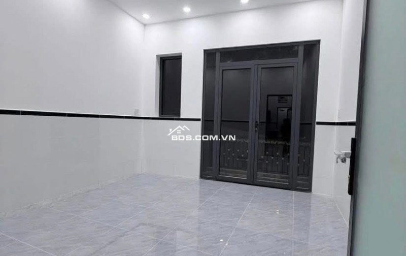 CHÚ EM CẦN BÁN NHÀ ĐẤT THỔ CƯ 4X10M Ở GẦN CHỢ NHỊ XUÂN