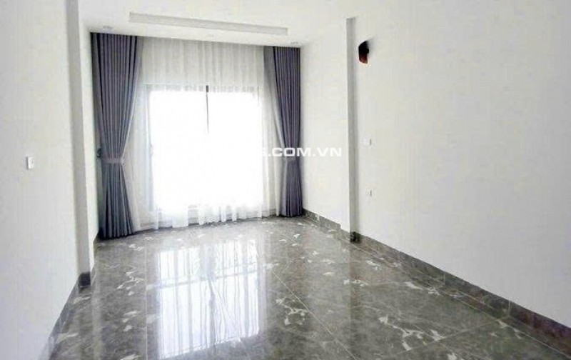  BÁN NHÀ NGUYỄN CÔNG HOAN BA ĐÌNH – 5 TẦNG THANG MÁY – 2 Ô TÔ TRÁNH – 51M2 20.5 TỶ