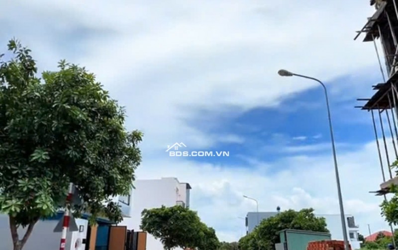 Chỉ 920 triệu Nguyễn Hữu Trí Bình Chánh dọn vào ở ngay