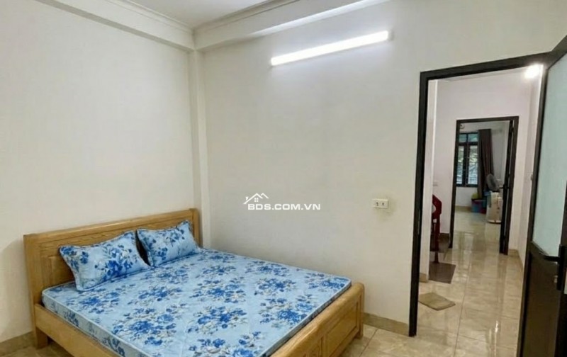 BÁN NHÀ THẠCH BÀN–NGÕ Ô TÔ THÔNG–20M RA Ô TÔ TRÁNH–PHÙ HỢP GIA ĐÌNH TRẺ, CÔNG SỞ