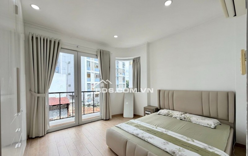 XA HOA QUẬN 1 - NGUYỄN VĂN NGUYỄN - 20M RA MẶT TIỀN - 5 TẦNG SÂN THƯỢNG BTCT - 3PN 4WC SIÊU XINH - DT (4.2x9) SỔ A4 - CHỈ 7.x TỶ.
