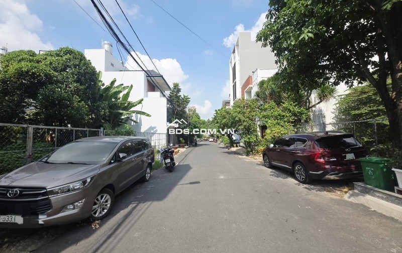Bán nhà đường Đặng Văn Bi, Trường Thọ, Thủ Đức, TP HCM. DT 75m2, 4 tầng, SH. Giá 11,9 tỷ.