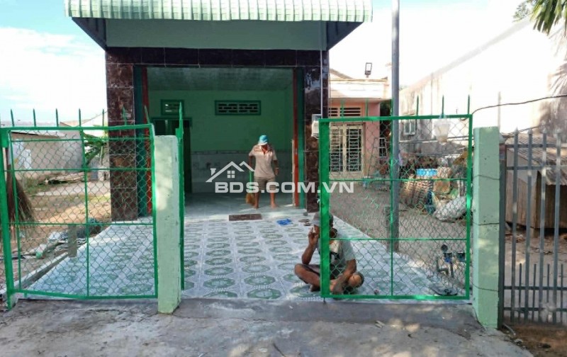BÁN NHÀ CẤP 4, CHÍNH CHỦ, GIÁ BÁN CÒN THƯƠNG LƯỢNG