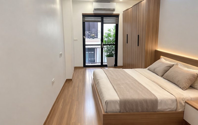  NHÀ ĐẸP THẠCH BÀN–NGÕ RỘNG 4.5M–GẦN Ô TÔ–5 TẦNG Ở NGAY–GIAO THÔNG CỰC KỲ THUẬN TIỆN