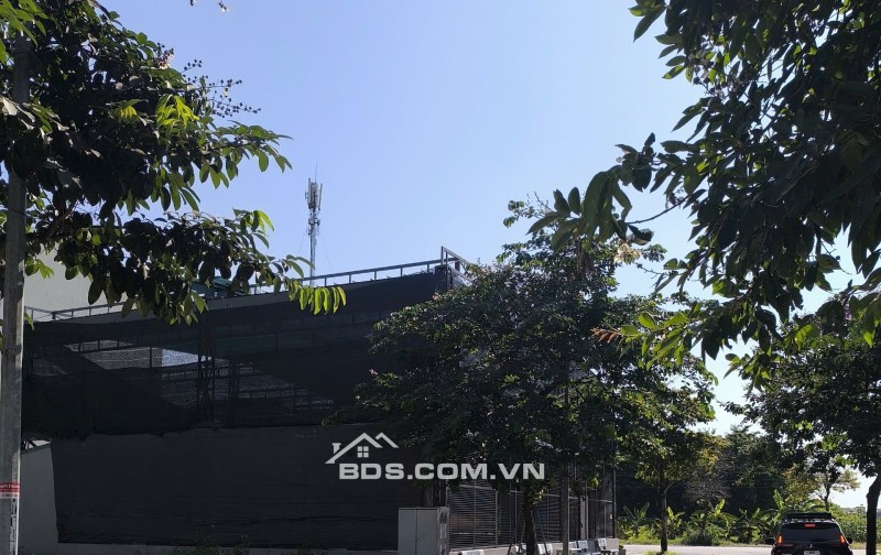 Bán Đất 250m2 Khu C - Khu đô thị Nguyên Khê - Đông Anh - Hà Nội. Giá 105tr/m2