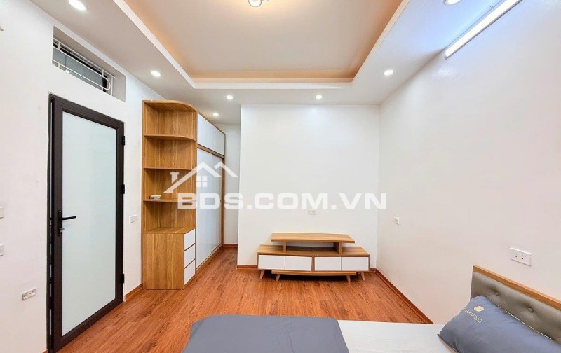 CHỈ 1 CĂN DUY NHẤT 33M – KHÔNG CÓ CĂN THỨ 2 TRONG TẦM GIÁ GẦN 7 TỶ NHÀ ĐẸP Ở LUÔN- THOÁNG MÁT TRUNG TÂM QUẬN HAI BÀ TRƯNG ,