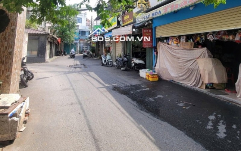 Bán đất thổ cư 300m2 Đông Thạnh, Hóc Môn - 13 Tỷ - Sổ Đỏ