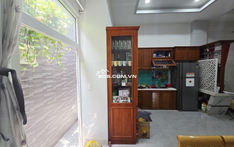 Bán nhà đường Đặng Văn Bi, Trường Thọ, Thủ Đức, TP HCM. DT 75m2, 4 tầng, SH. Giá 11,9 tỷ.