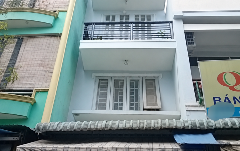 Nhà 5PN Hẻm Xe Hơi Lạc Long Quân - Tân Bình – Chỉ 6.35 Tỷ, Vào Ở Ngay