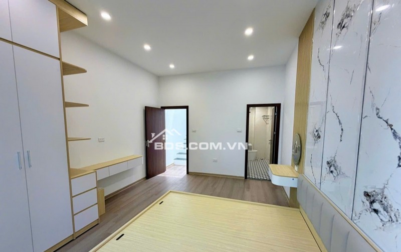 BÁN NHÀ ĐỐNG ĐA 30M - NHÀ ĐẸP Ở LUÔN - NGÕ NÔNG -PHÙ HỢP Ở LÂU DÀI