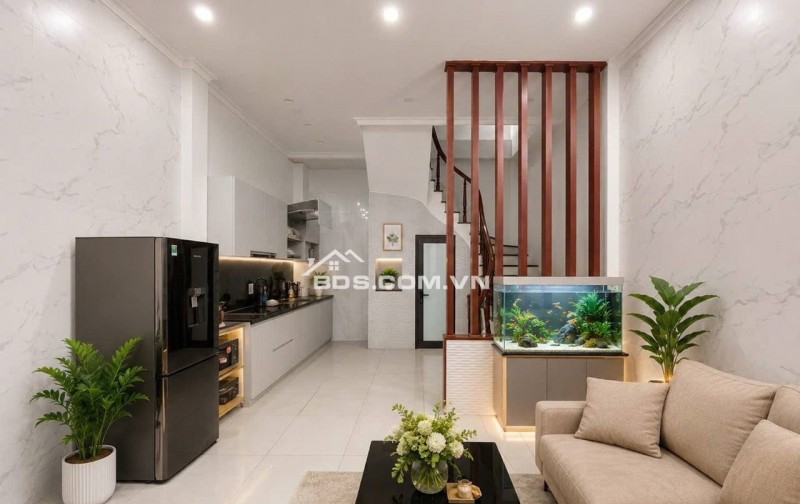  KIM GIANG, PHÂN LÔ Ô TÔ ĐỖ CỬA, VÀI BƯỚC RA PHỐ - 38m2, MT 4.5m CỰC THOÁNG, CỰC SÁNG!