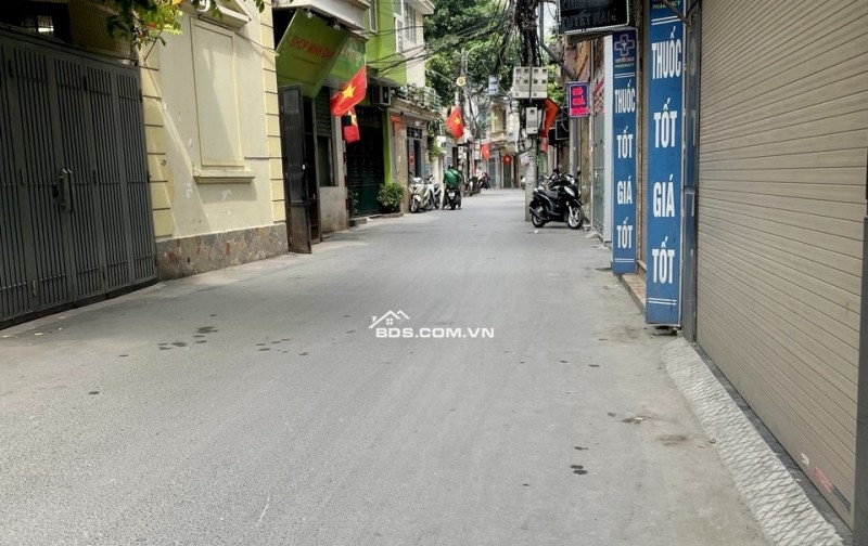 NHÀ ĐẸP THANH XUÂN - NỘI THẤT CỰC XINH - GlÁ CHÀO HẤP DẪN!!!