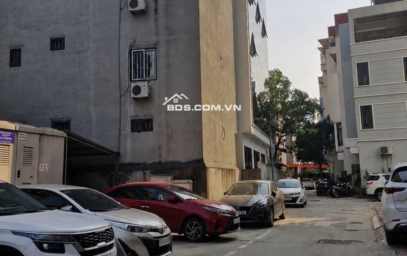 ĐỊNH CÔNG - 3 THOÁNG NỞ HẬU - XE ĐỖ SÁT NHÀ - 38m2, MT khủng 4M!