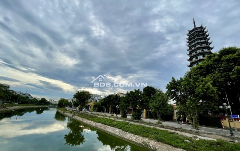 HlẾM - TÂY NAM LINH ĐÀM - NHÀ ĐẸP MỚI XÂY, 38m2 x 5T, MT 4m lý tưởng - 10m ra phố, Ô TÔ TRÁNH ĐỖ!