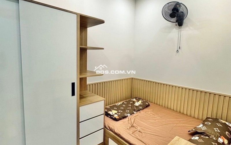 SIÊU PHẨM căn nhà ĐẸP cạnh bên bên TIỀN,HXH THÔNG TÂN SƠN NHÌ , 4 x 8.7, CHỈ 5.tỷ