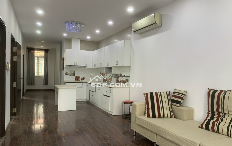 Cho thuê biệt thự 10x20  đường số 6 KDC Him Lam, P. Tân Hưng Q7