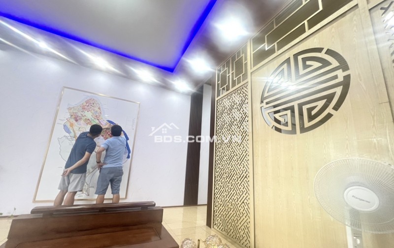 Hàng hiếm tại TDC 5. Trung tâm tỉnh Lào Cai. Lô đất vt2 100m2 giá rẻ nhất thị trường chỉ 1tỷ2xx