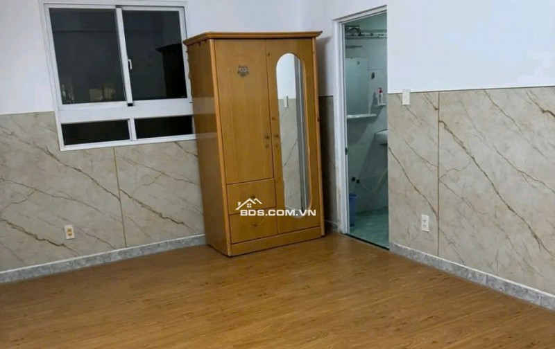 Bán căn hộ khang gia 92m, 3PN, 2WC, Chưa ra sổ , giá : 2,550 tỷ