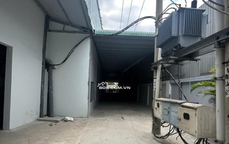 Cho thuê xưởng còn mới, khá đẹp, có PCCC, trạm điện gần KCN Tràng Duệ, khu vực ít dân