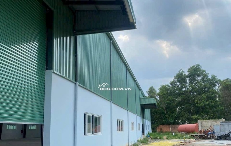 Cho thuê 2000m2 kho gần đường Đặng Kinh, Đình Vũ, có PCCC vách tường có thể thuê lẻ giá chỉ 60k/m2