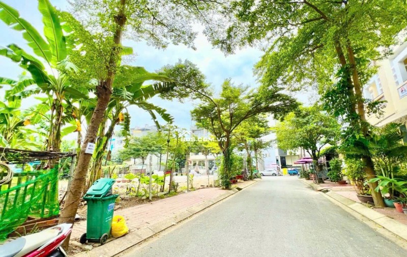 Bán 2 lô đất nền liền kề tại KDC Kim Sơn, Q. 7. DT: 200m2, giá TL