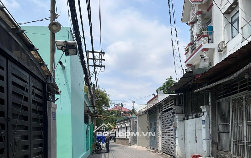 cho thuê nhà ở nguyên căn, 5.5 x 18, hẻm xe pen, ngay chợ cầu quang trung gò vấp