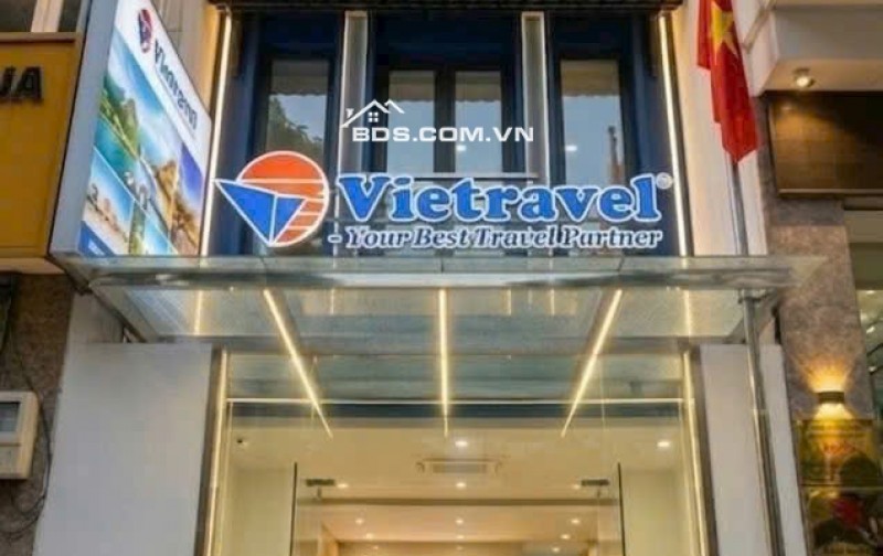 Bán mặt tiền đường Hồng Hà, Trệt 4 lầu ST, DT: 67m2, 9PN, 6WC. Gần CV