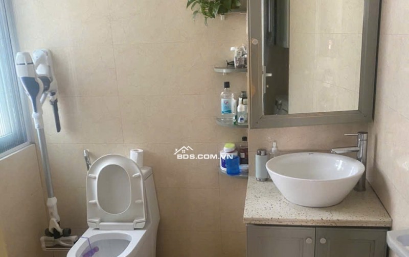 Cho thuê Căn chung cư mini Tầng 4 tại Số 3 ngõ 120 Đào Tấn, Cống Vị, Ba Đình. Chỉ 10tr