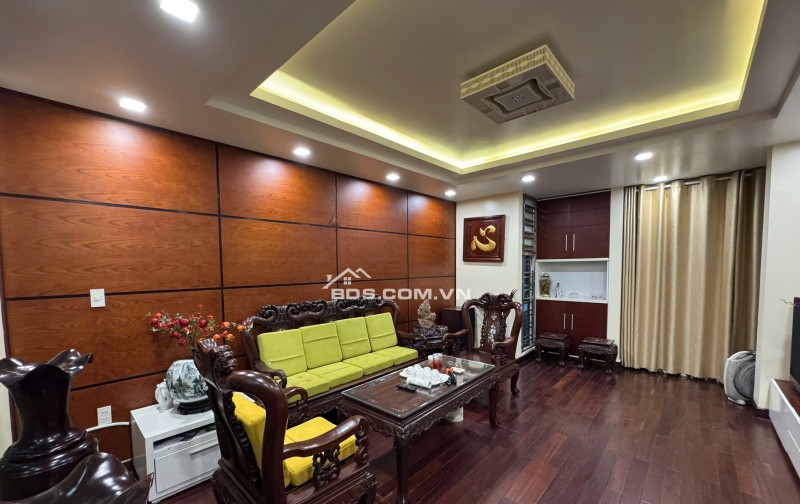 LÔ GÓC 3 mặt thoáng siêu hiếm 134 Văn Cao