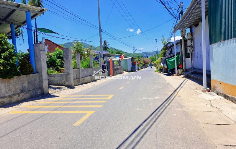  1,380 CÓ TL/120m SÁT ĐƯỜNG NHỰA, TRƯỜNG CẤP 1