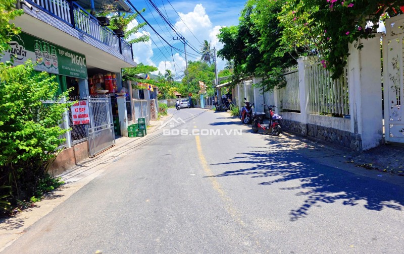  1,380 CÓ TL/120m SÁT ĐƯỜNG NHỰA, TRƯỜNG CẤP 1