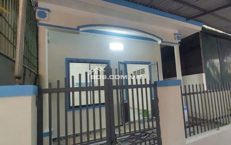 NHÀ CHO VC TRẺ, gần KDC TRẦN NHẬT DUẬT giá 960 triệu