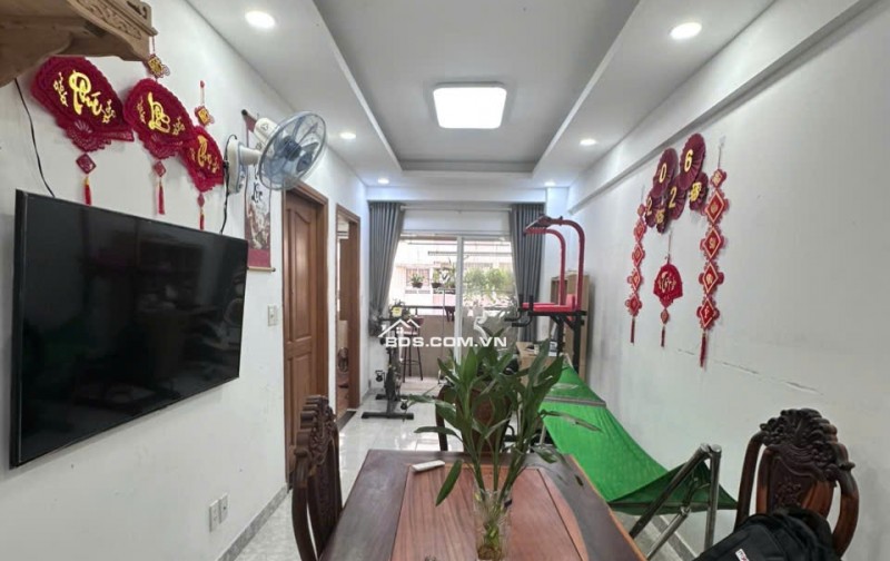 bán căn hộ khang gia 76m, 3PN, chưa ra sổ , giá 2,3 tỷ