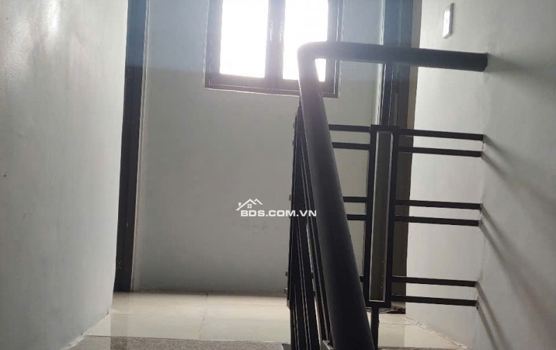 BÁN NHÀ TẠI TRỊNH THỊ DỐI - 57.5M2 CCVB CHỈ 1TỶ370. LH:0865189350.