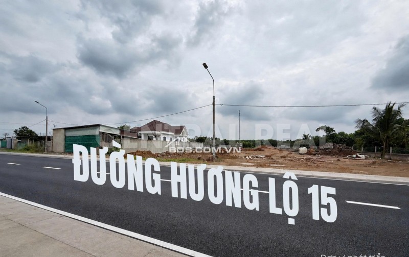 ĐẤT MẶT TỀN SỔ RIÊNG THỔ CƯ, GIÁ TT 300TR. NGAY TRUNG TÂM