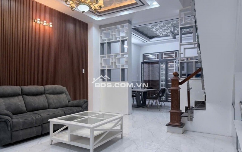 NHÀ MỜI ĐẸP HẺM XE HƠI NHÀ BÈ (5X16,5) 3 TẦNG CHỈ 7,5 TỶ - SỔ HỒNG RIÊNG HOÀN CÔNG
