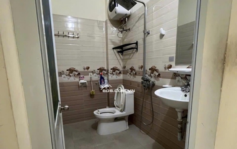 BÁN GẤP NHÀ NGÕ THẲNG - PHỐ TRẦN NGUYÊN HÃN – 53M2 – 3,6 TỶ. LH:0974607629.