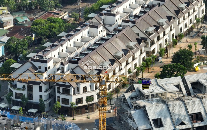 Nhà phố vườn Ecopalace – Sống đẳng cấp giữa trung tâm Buôn Ma Thuột