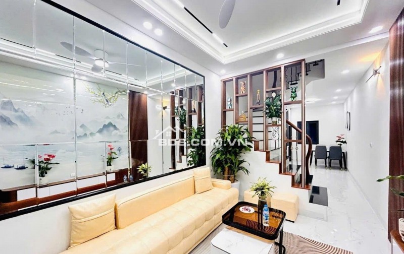 Tổ ấm lý tưởng  – Khu Phố Văn Minh, Dân Trí Cao – Con Cái Đi Học Tiện Lợi Đủ Đường