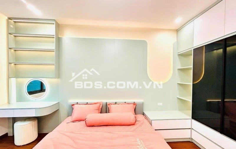 Tổ ấm lý tưởng  – Khu Phố Văn Minh, Dân Trí Cao – Con Cái Đi Học Tiện Lợi Đủ Đường